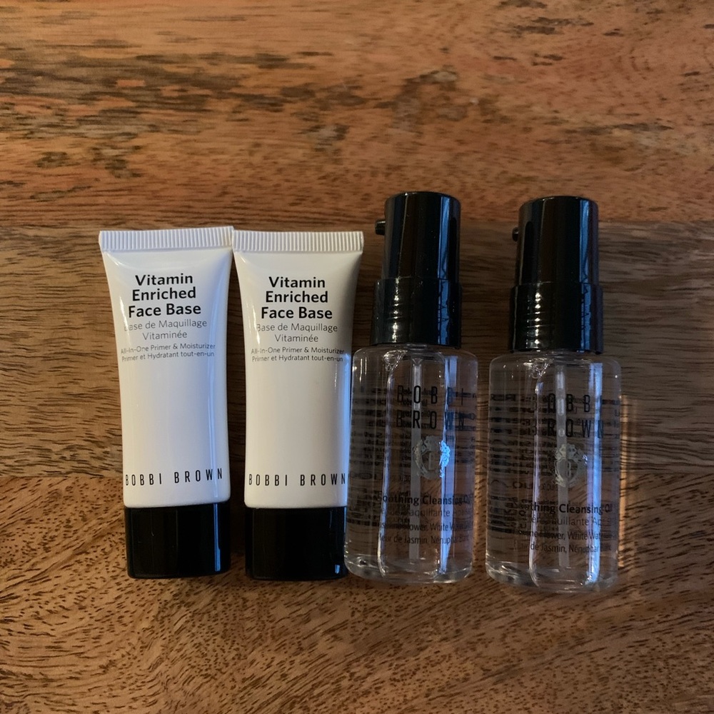 Bobbi Brown Travel Size Vitamin Enriched Face Base and Soothing Oil Set